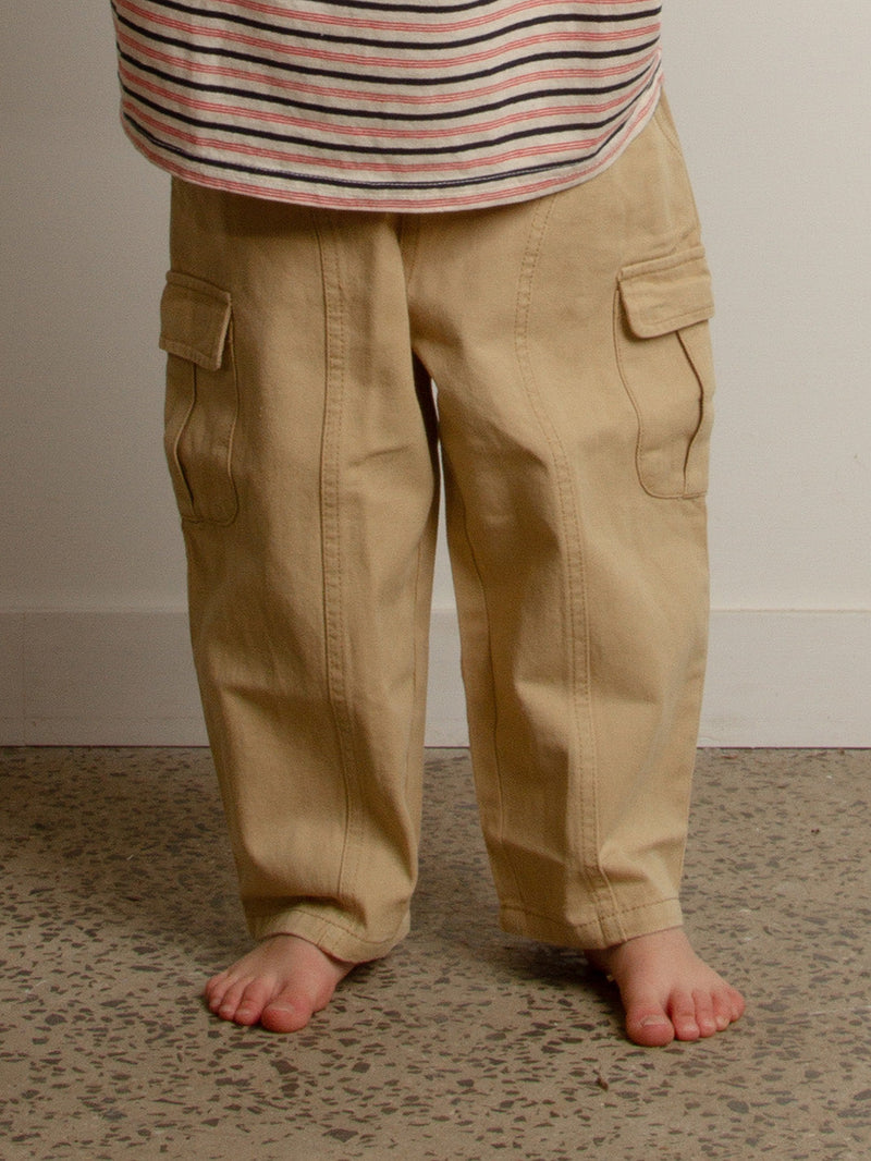 Oversized Cargo Pants in Natural
